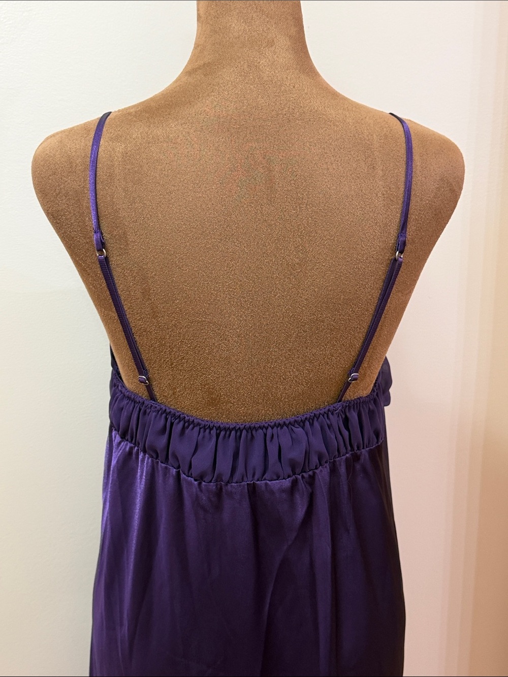 Oscar de la Renta Purple Satin Nightgown Size Medium NWOT - Picture 4 of 6